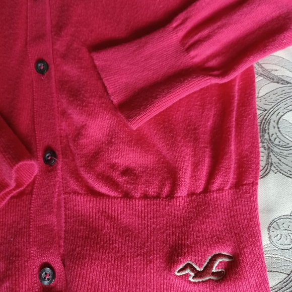 COPY - Hollister Hot Pink Sweater with Bows - Size Medium - Picture 4 of 7